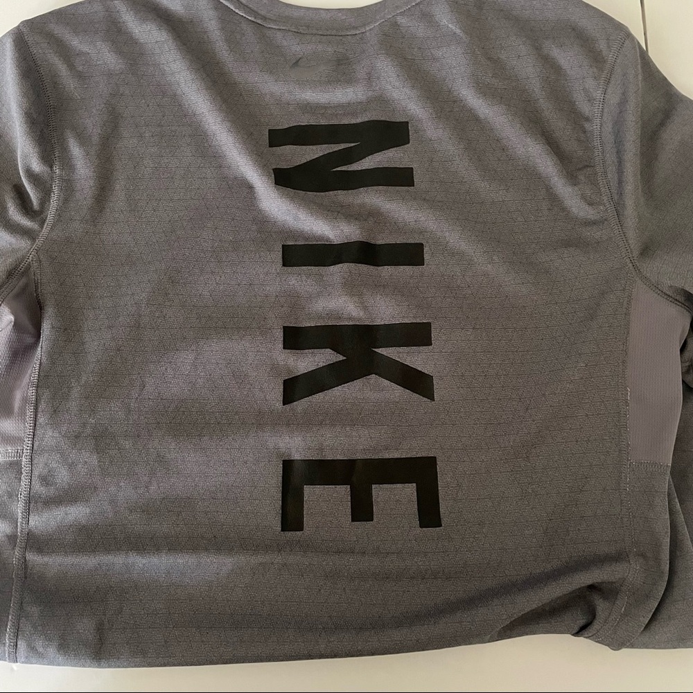 Mens Nike Dri-fit shirt